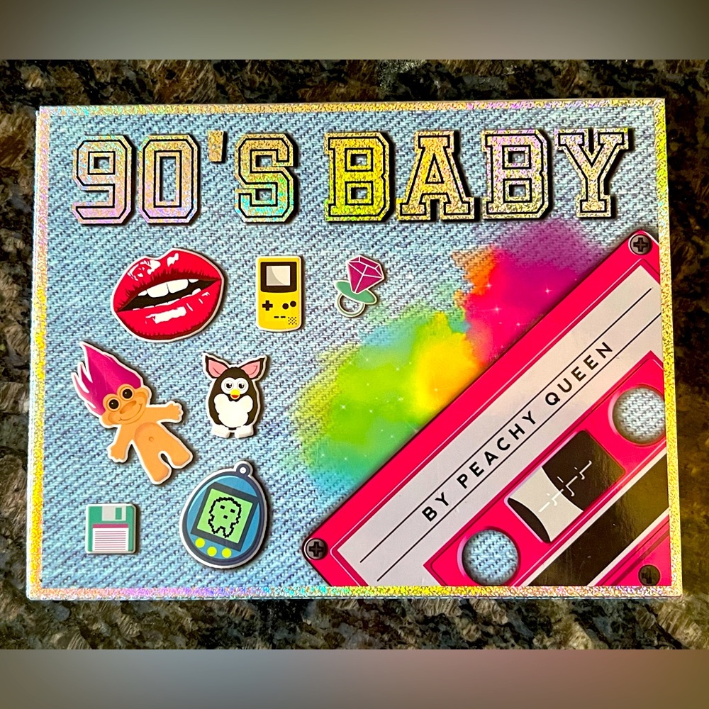 Peachy Queen 90’s Baby palette